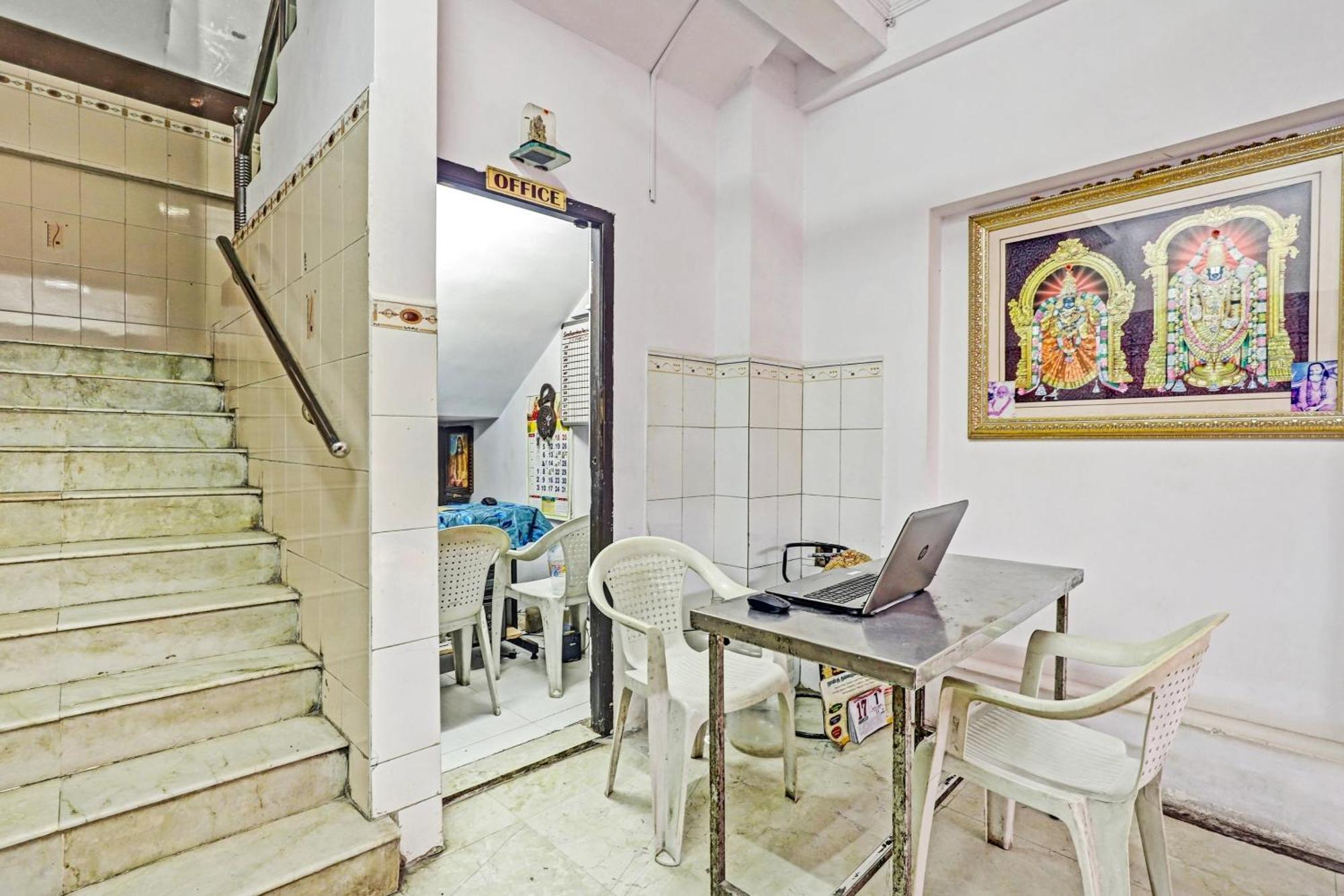 Hotel O Arunachala Guest House 钦奈 外观 照片