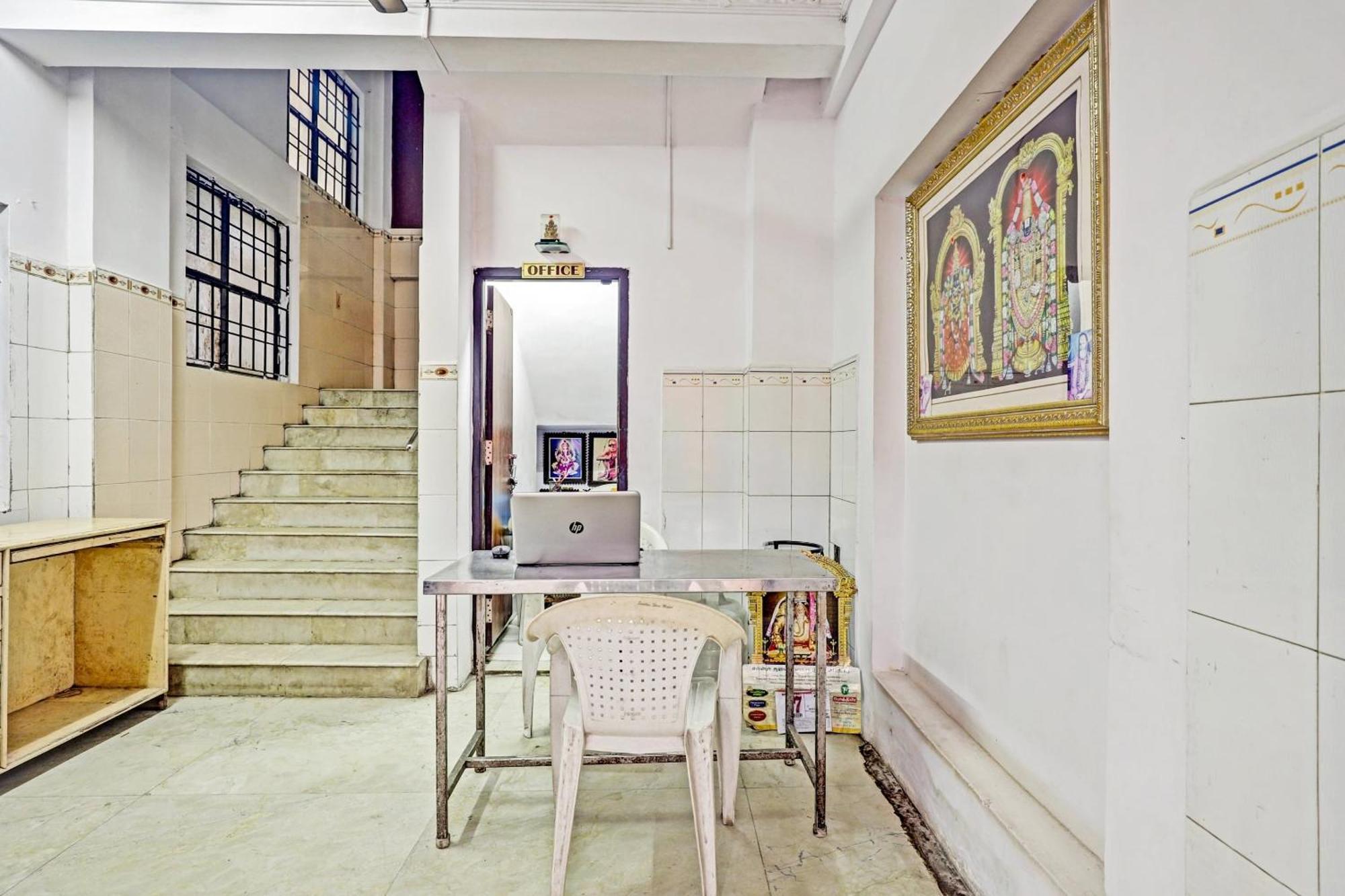 Hotel O Arunachala Guest House 钦奈 外观 照片